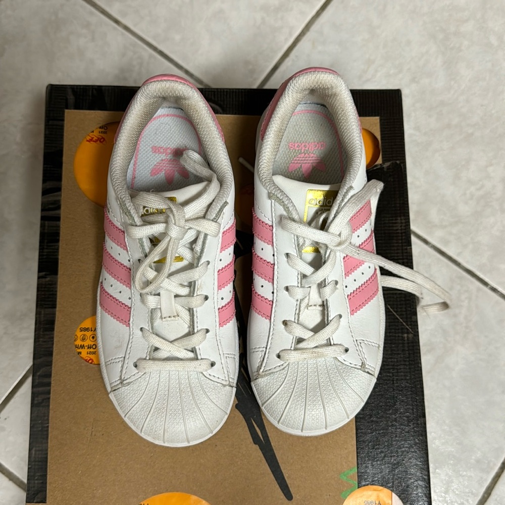 Adidas superstar pink toddler size 10c